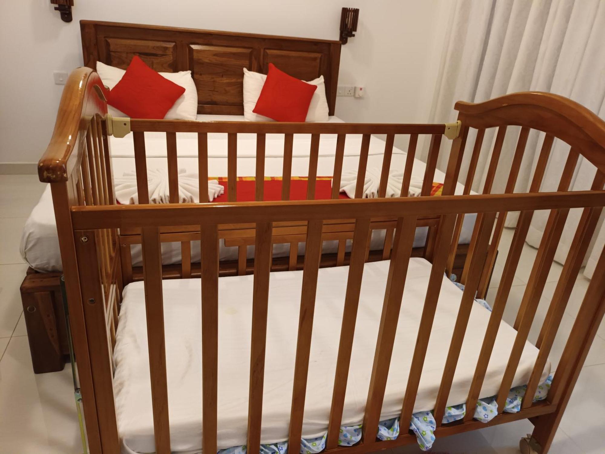 White Camelot Hotell Kandy Eksteriør bilde